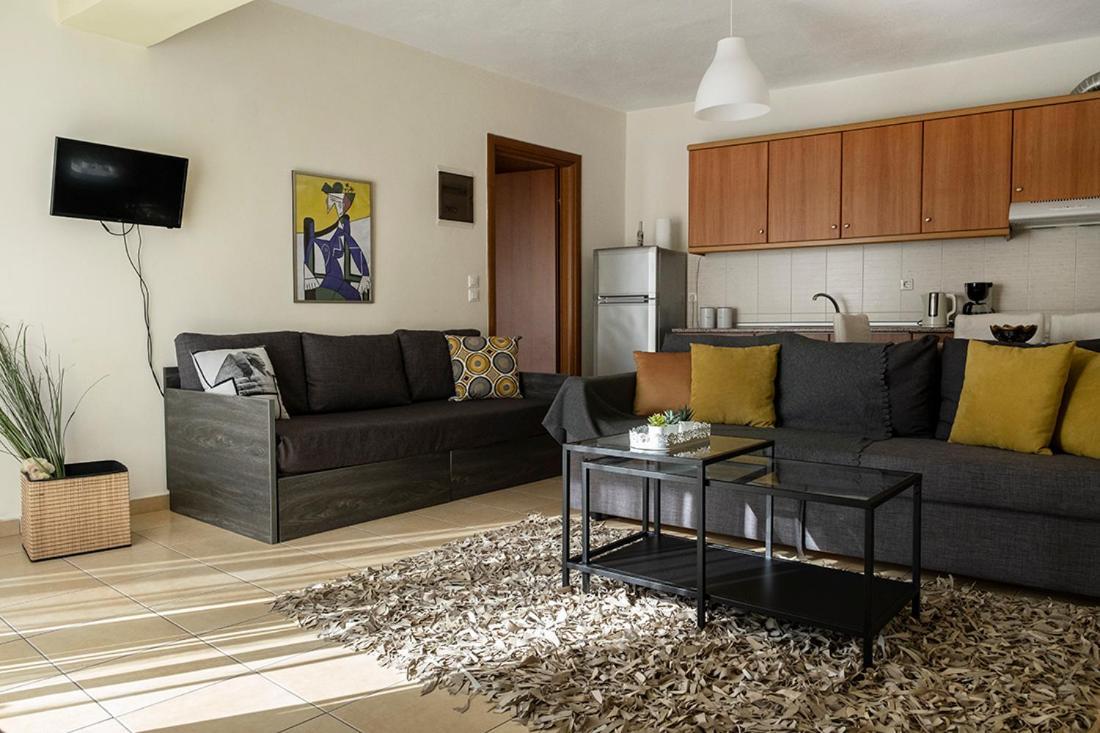 Zefiron Flat Apartment Tesalonika Bagian luar foto