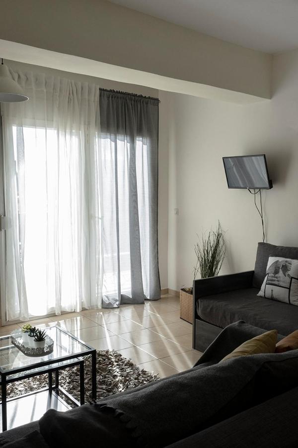 Zefiron Flat Apartment Tesalonika Bagian luar foto